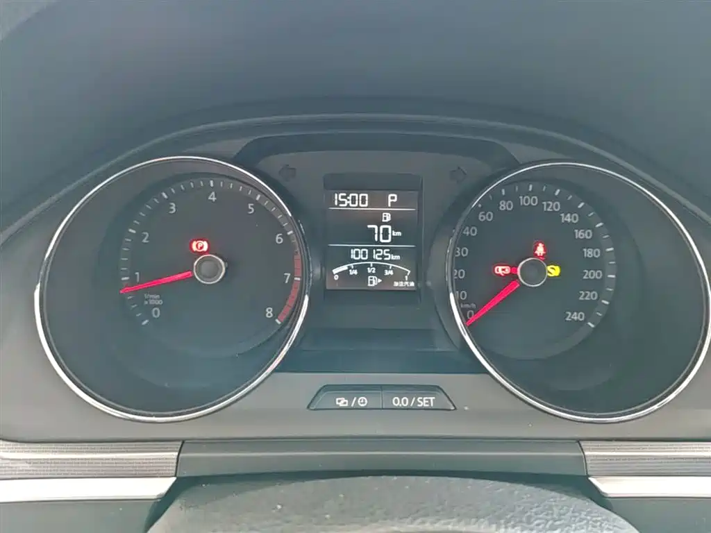 Volkswagen Bora 2016 Model 1.6L Automatic Fashion фото 12