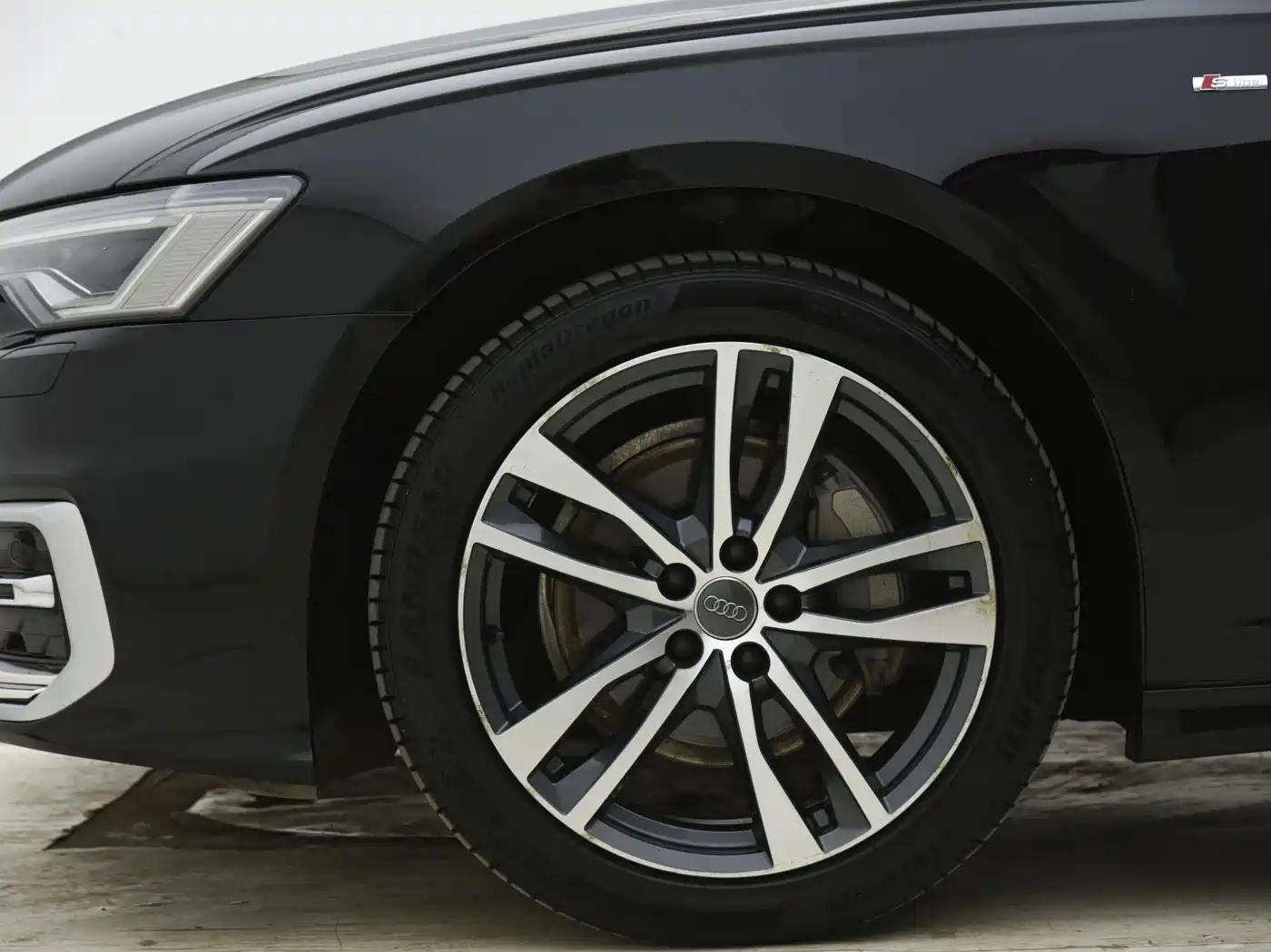 Audi A6L 2019 45 TFSI Premium Dynamic фото 4