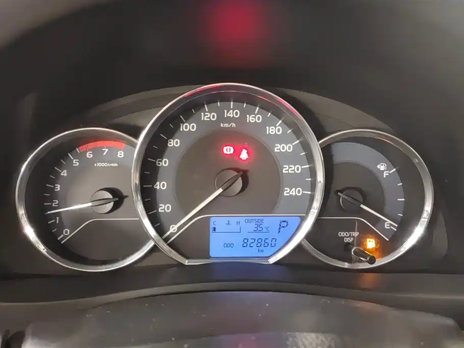 Toyota Corolla 2017 Facelift 1.2T S-CVT GL фото 14