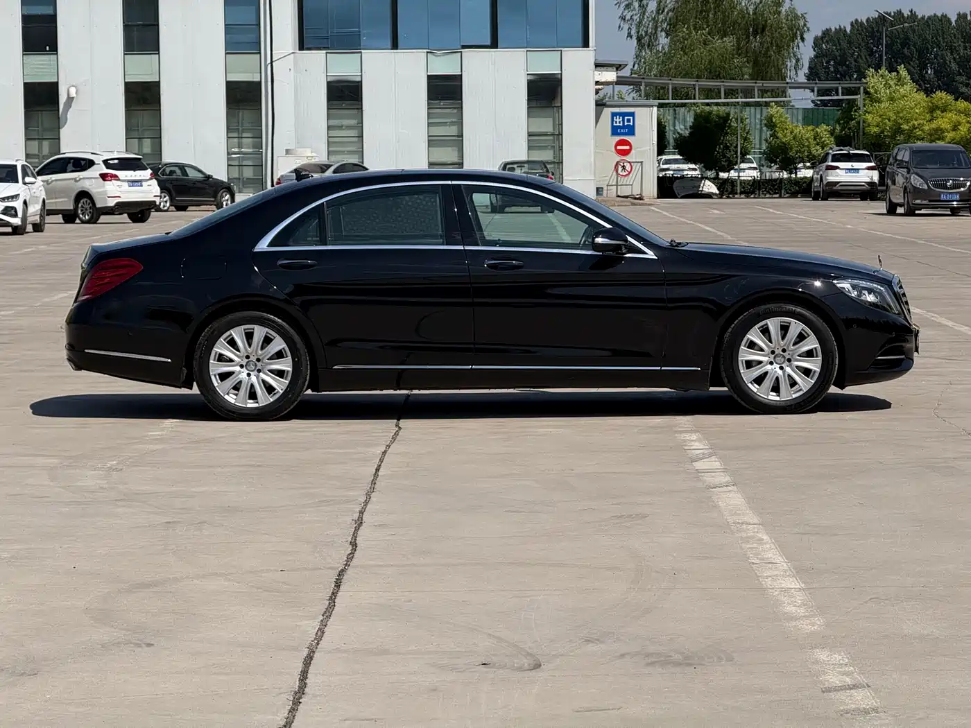 Mercedes-Benz S-Class 2014 S 320 L Business фото 8
