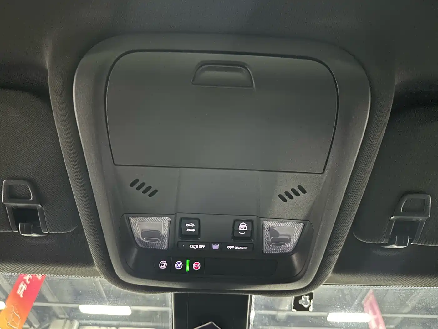 Chevrolet Equinox 2021 550T RS 4WD Intelligent Defender Edition фото 27