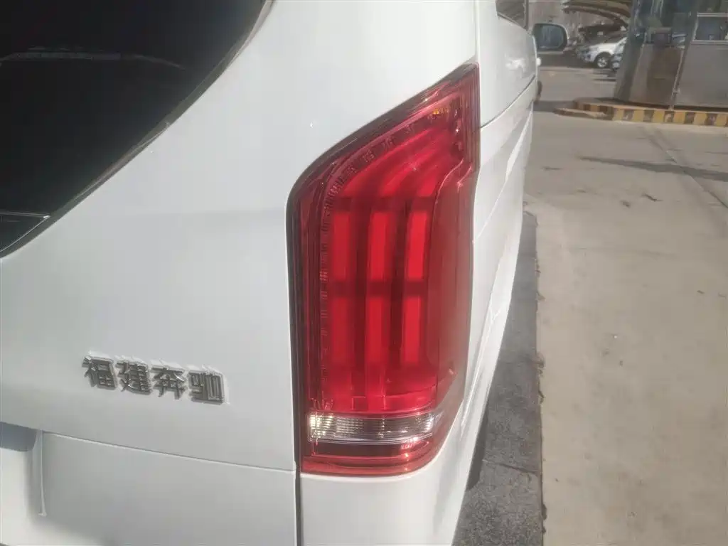 Mercedes-Benz V-Class 2018 V 260 Pilot Edition China V фото 8