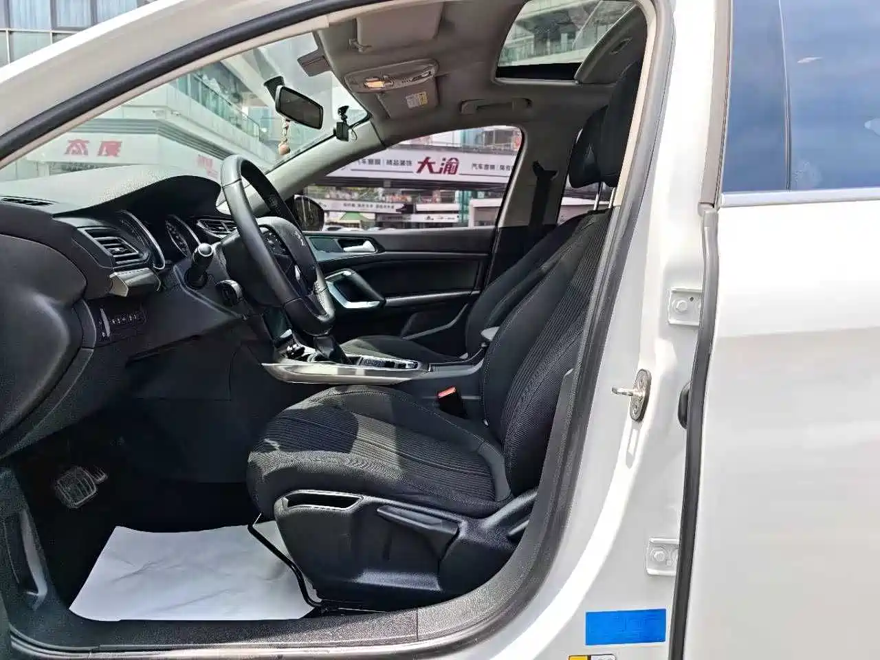 Peugeot 408 2018 Facelift 350THP Automatic Luxury фото 5