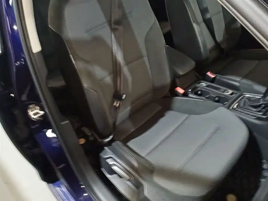 Volkswagen Golf 2018 230TSI Automatic Comfort фото 25