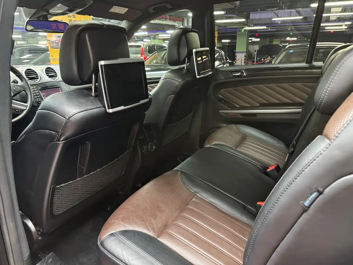 Mercedes-Benz GL-Class 2011 GL 450 Prestige Grand Edition фото 33