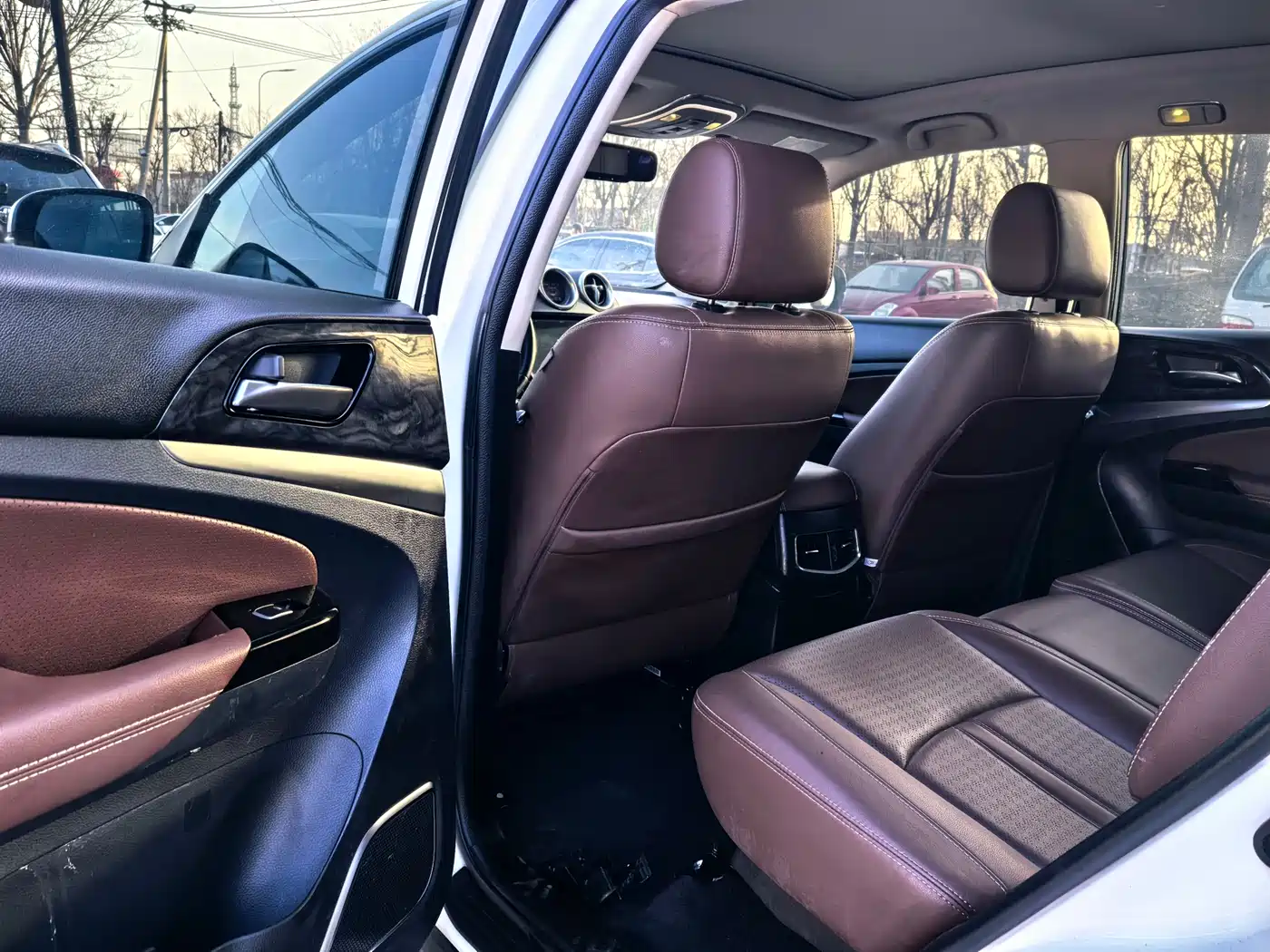 BYD S7 2016 2.0T Automatic Premium Model фото 11