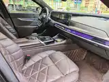 Фото 9 - BMW 7 Series