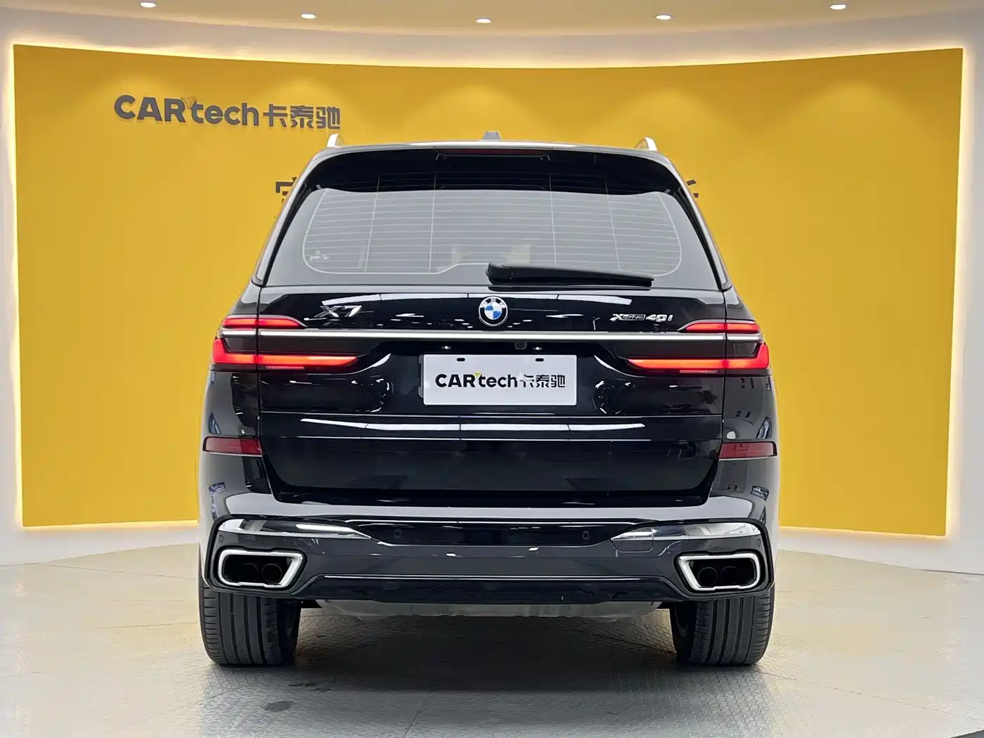 BMW X7 2023 xDrive40i Exclusive M Sport Package фото 30