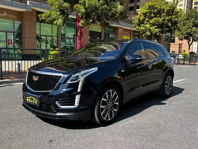 CADILLAC XT5
