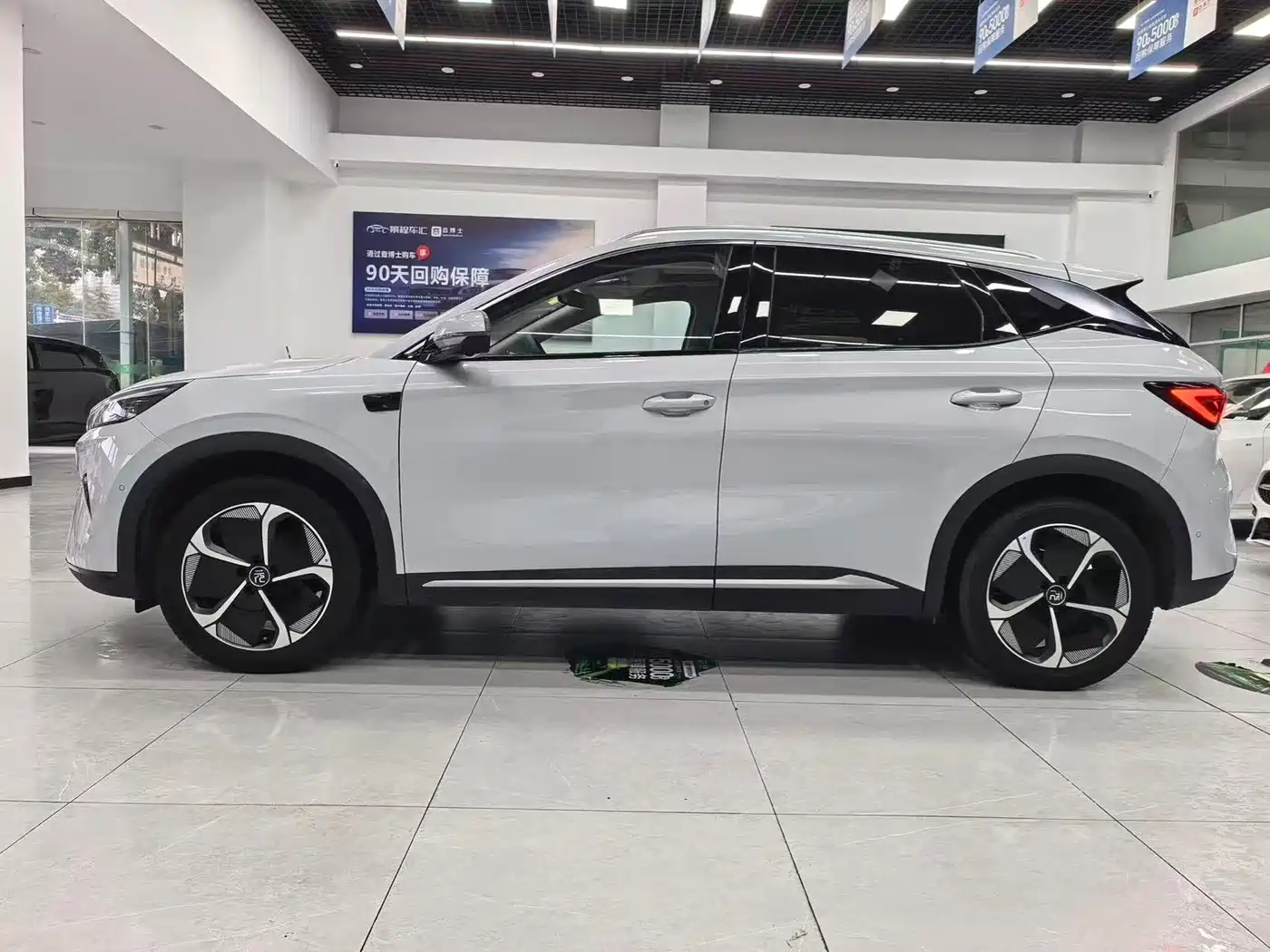 BYD Yuan PLUS 2025 Smart Drive 510KM Surpass Edition фото 9