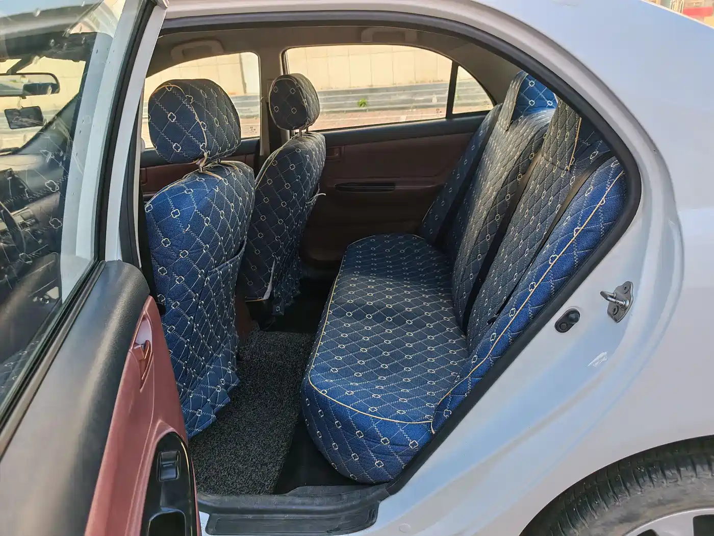 BYD F3 2016 1.5L Manual Comfort фото 8