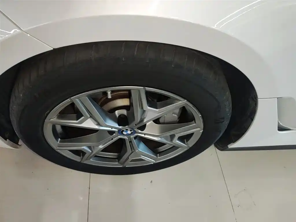 BMW i3 2022 eDrive 35 L фото 23