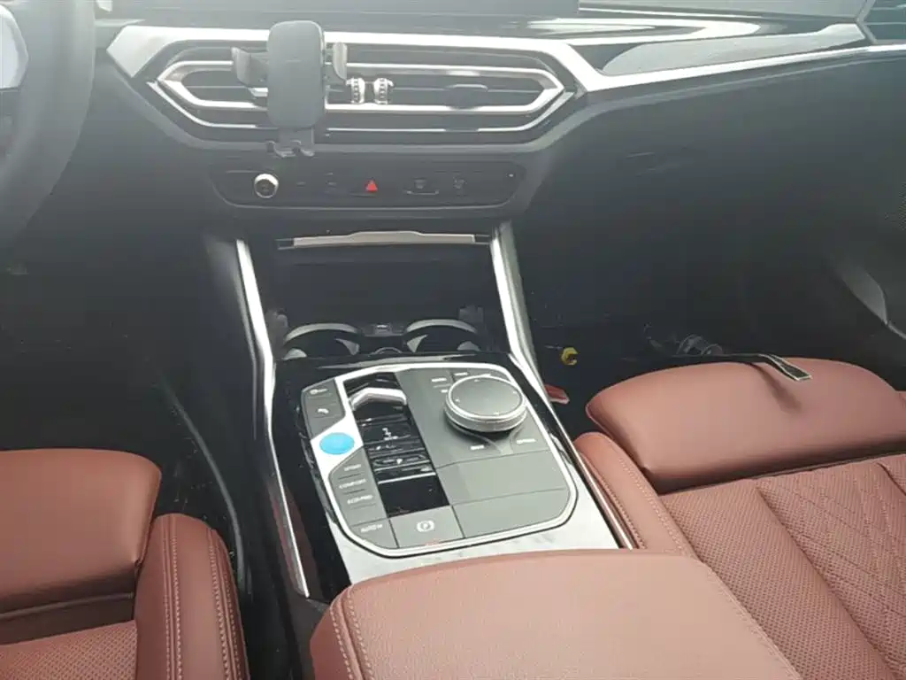 BMW i3 2022 eDrive 35 L фото 14
