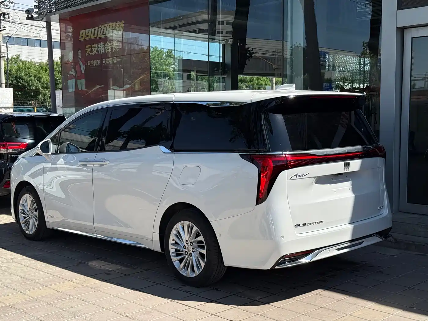 Buick Century 2025 2.0T 7-Seater World Edition фото 25