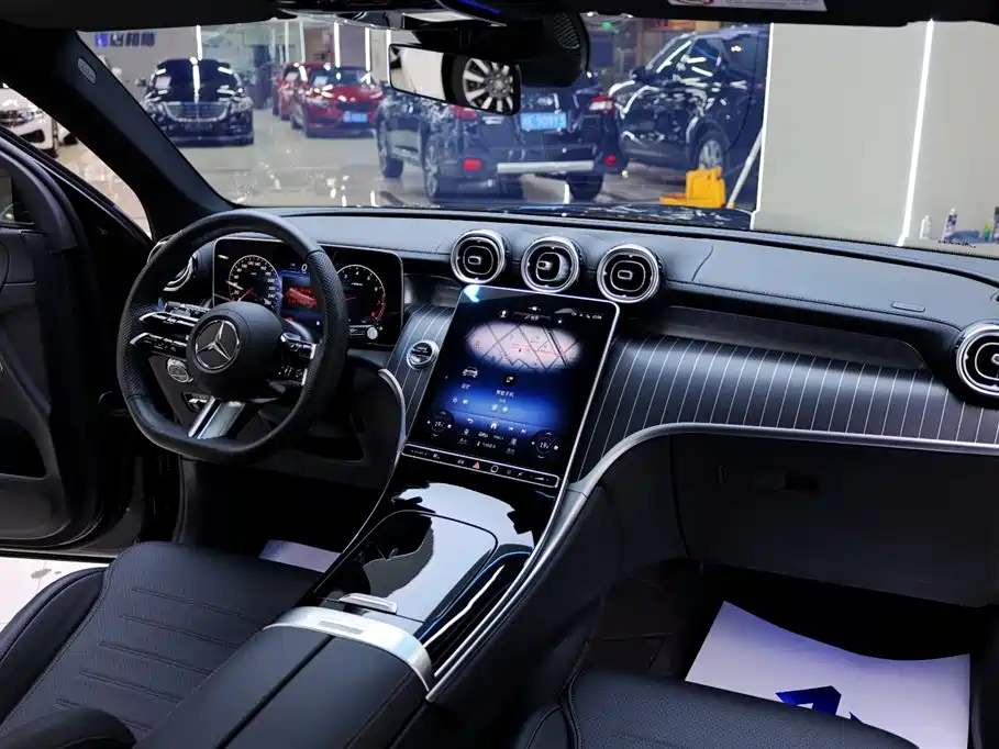 Mercedes-Benz GLC 2024 Facelift GLC 300 L 4MATIC Sport 5-seater фото 19