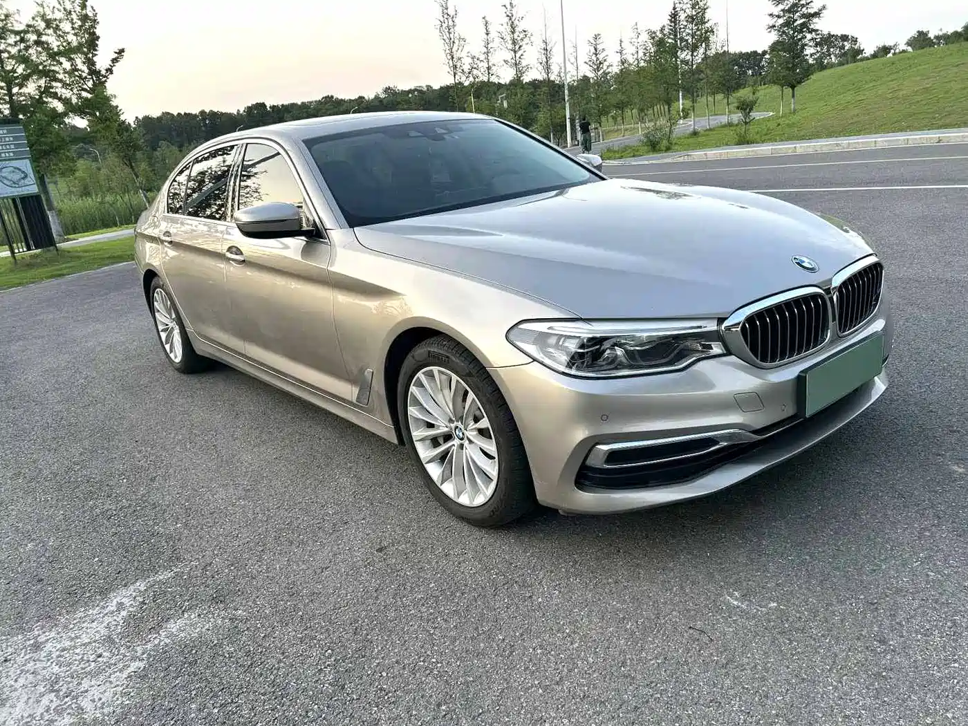BMW 5 SERIES NEW ENERGY