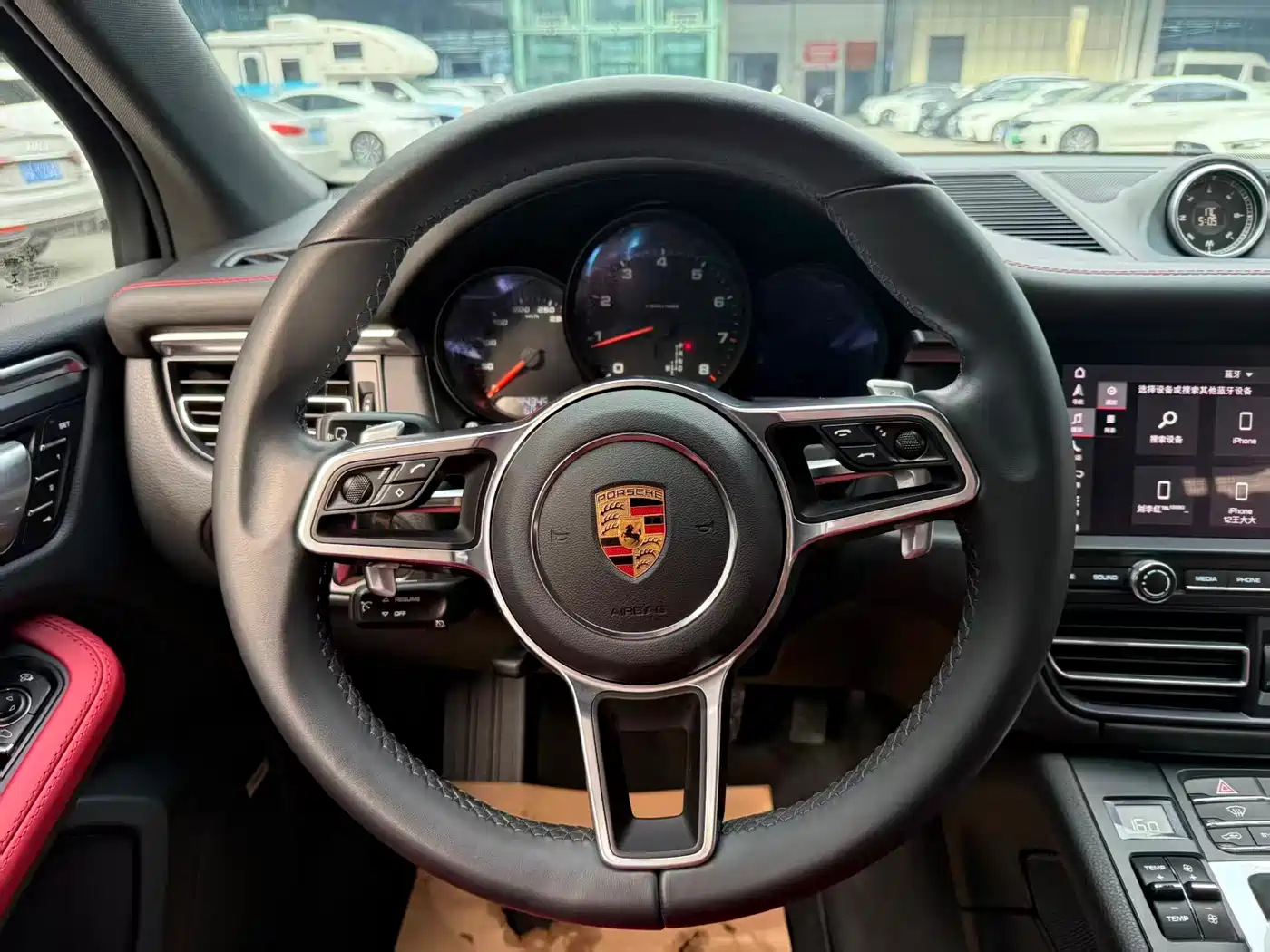 Porsche Macan 2021 Macan 2.0T фото 8