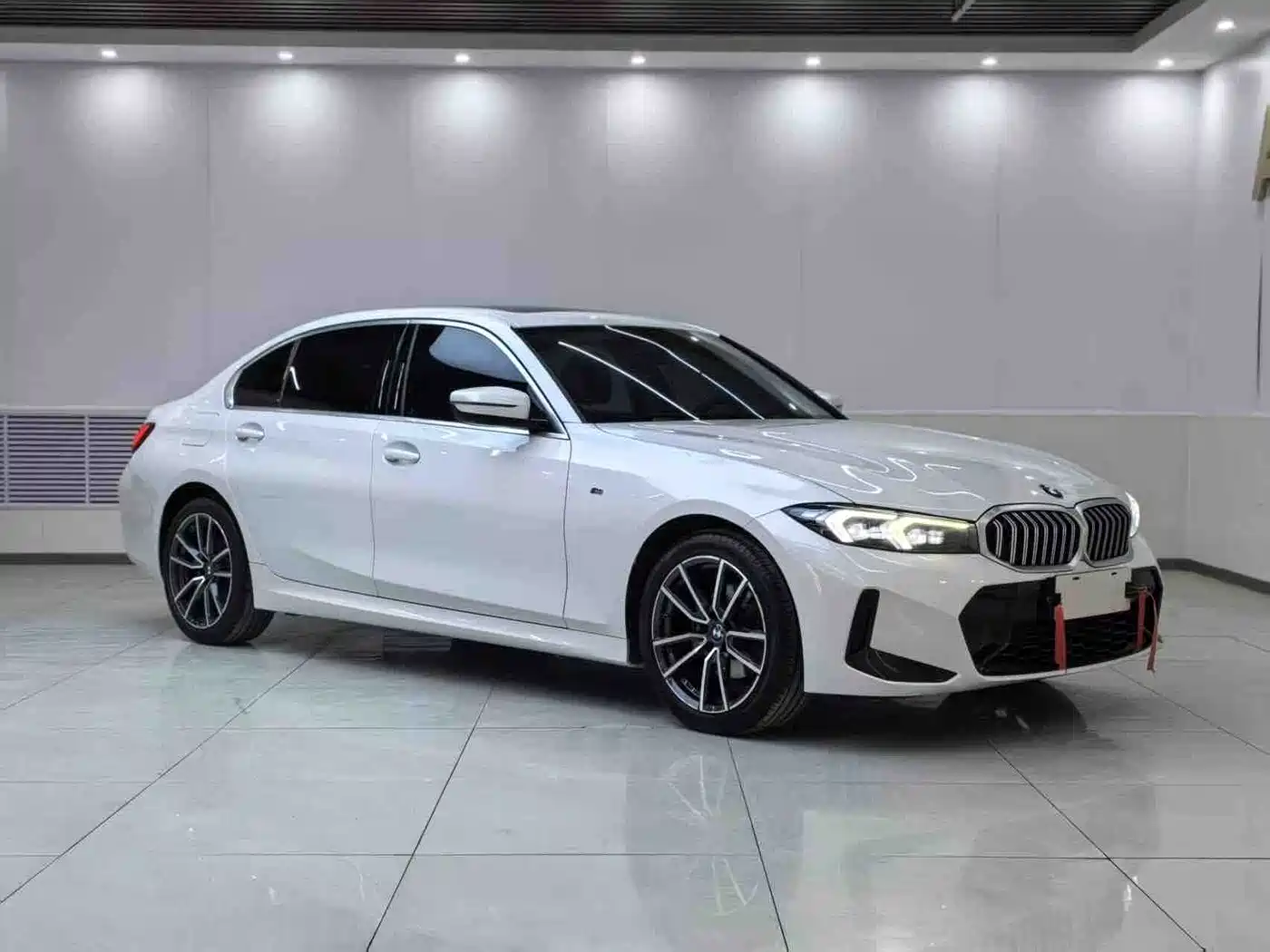 BMW 3-SERIES