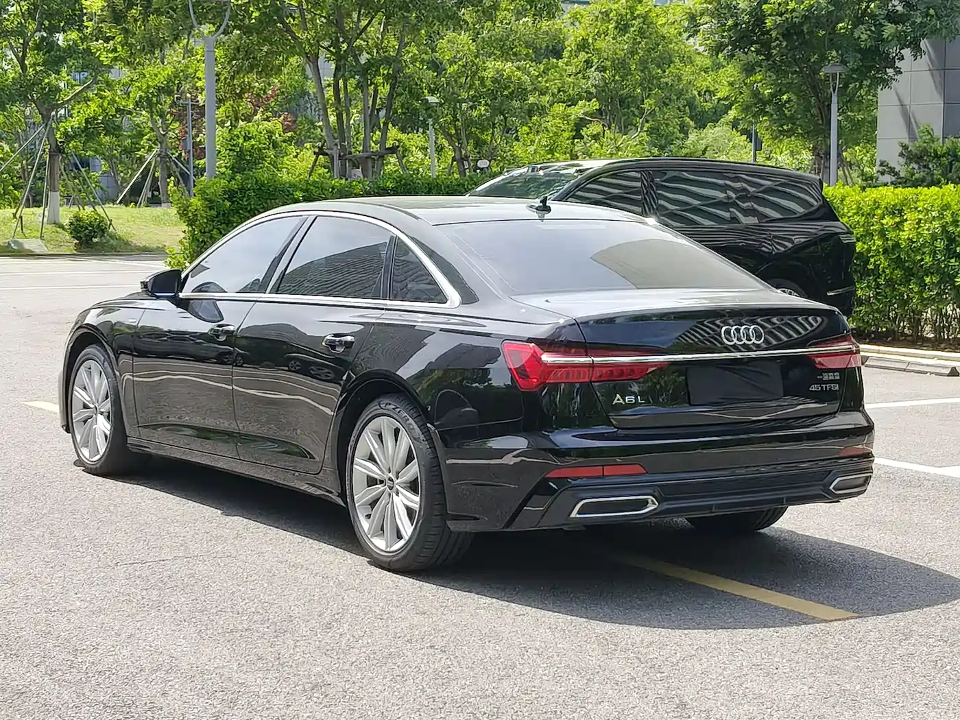 Audi A6L 2021 45 TFSI Exclusive Sport фото 17
