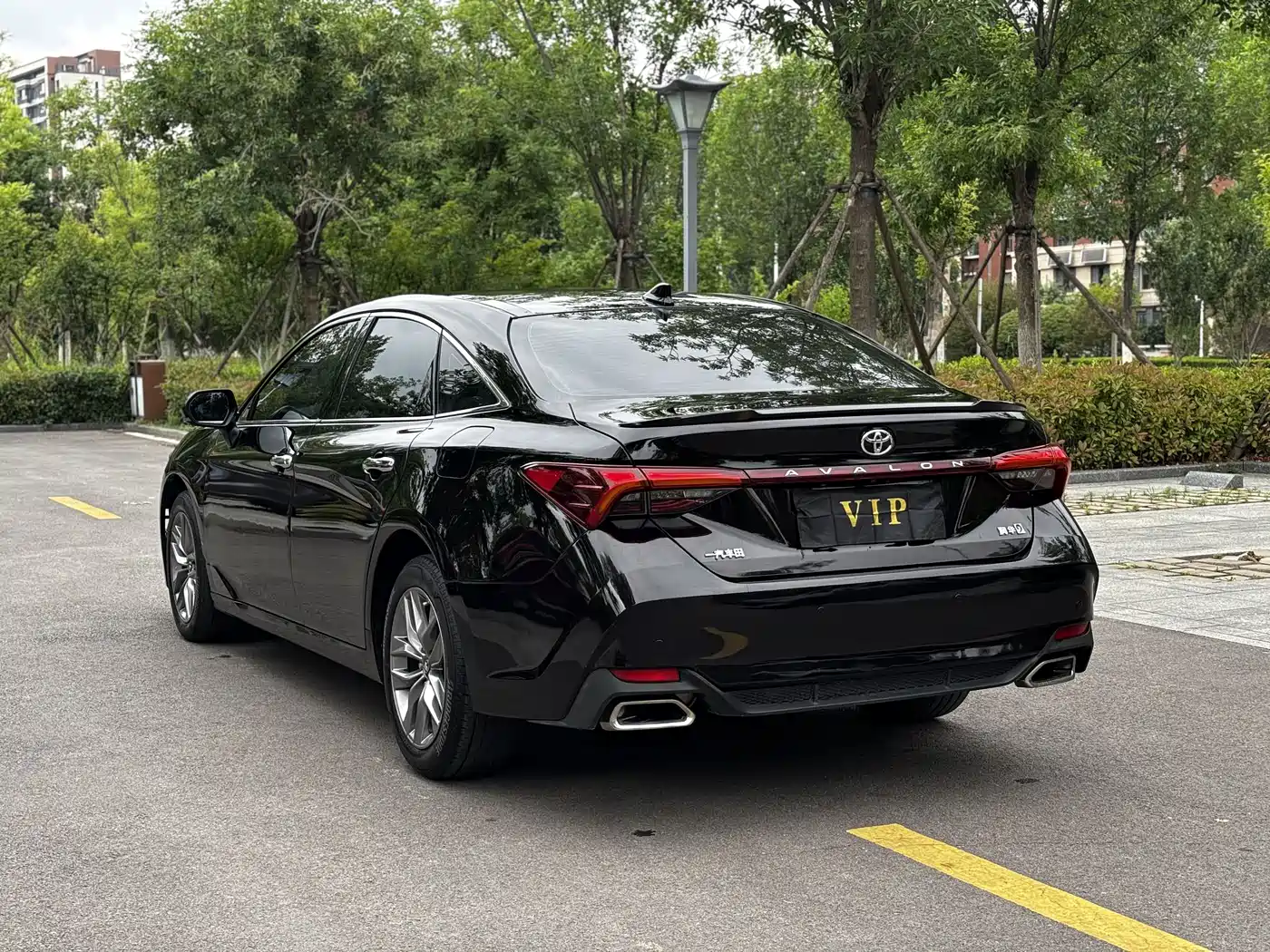 Toyota Avalon 2021 2.5L Luxury Edition фото 4
