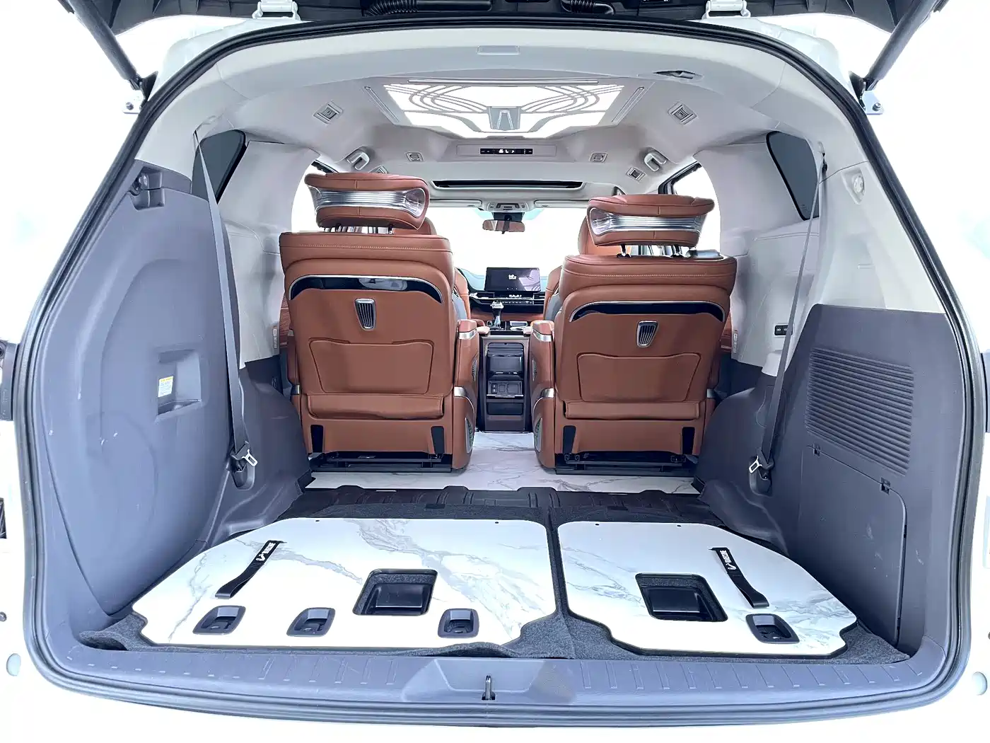 Toyota Sienna 2024 2.5L Hybrid Comfort Edition фото 30