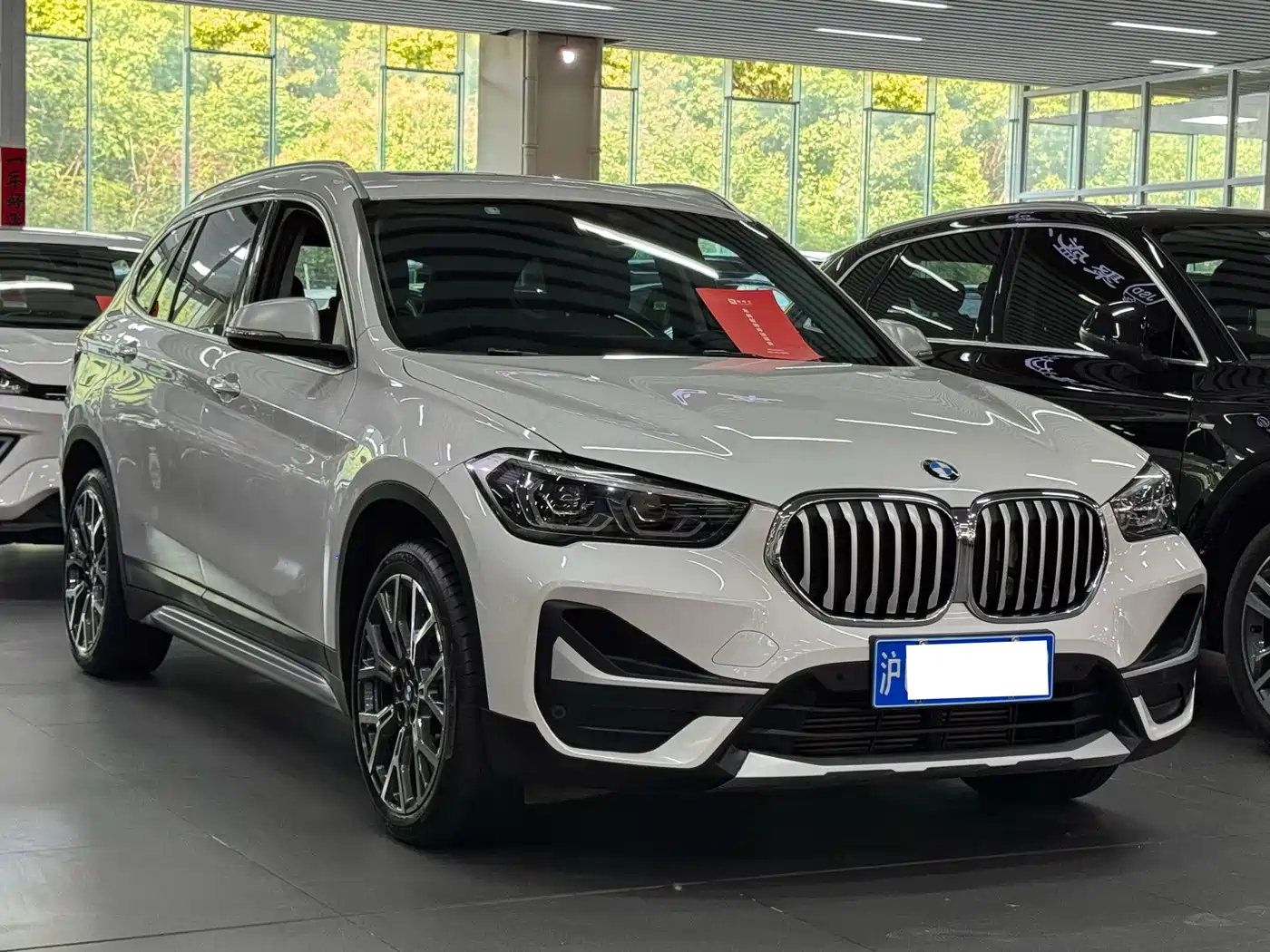 BMW X1 2021 xDrive25Li Exclusive фото 3