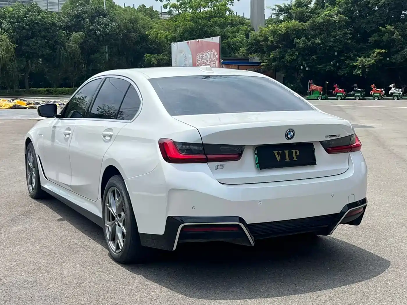 BMW i3 2022 eDrive 35 L фото 6