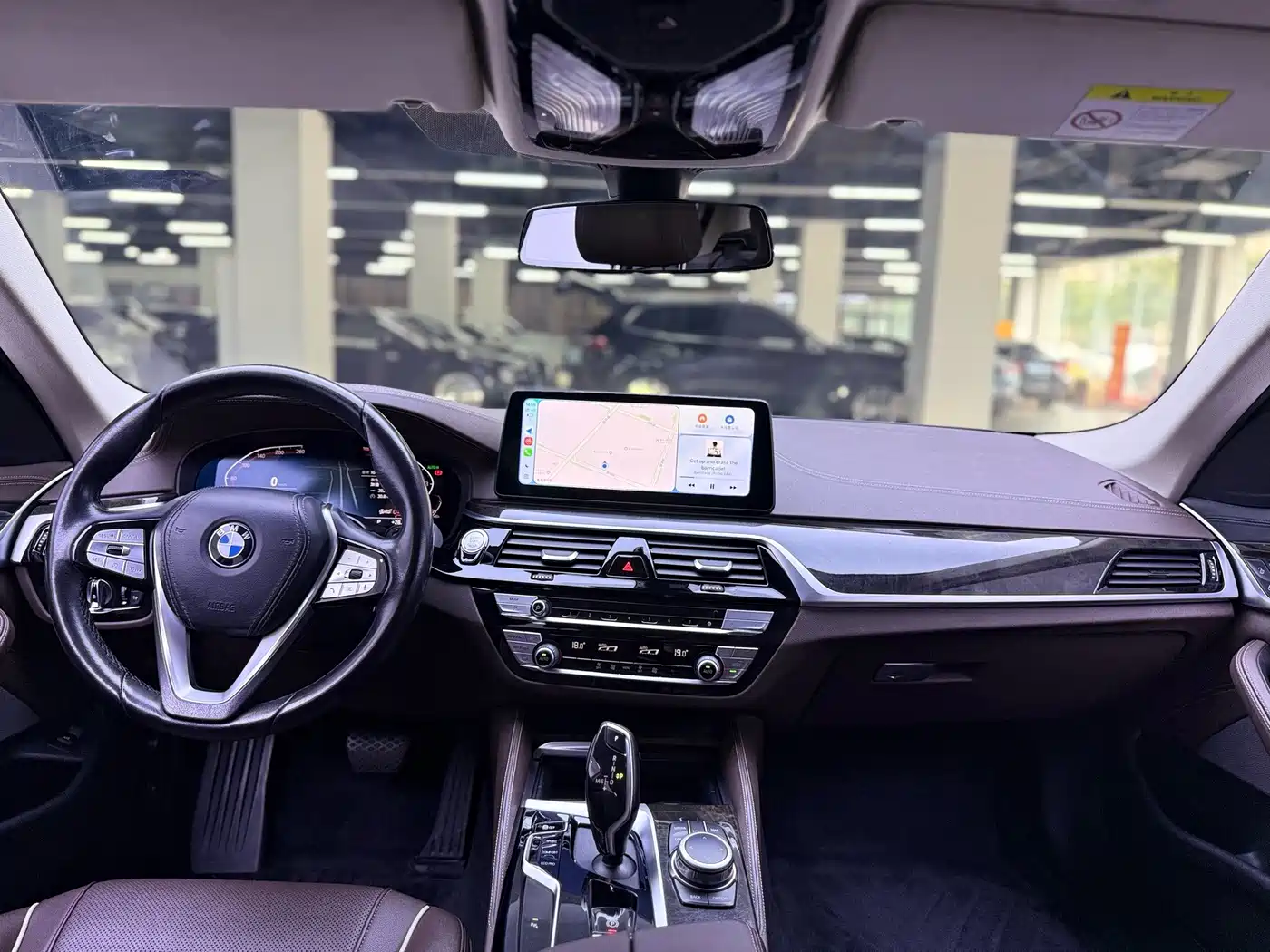 Фото 16 - BMW 5 Series
