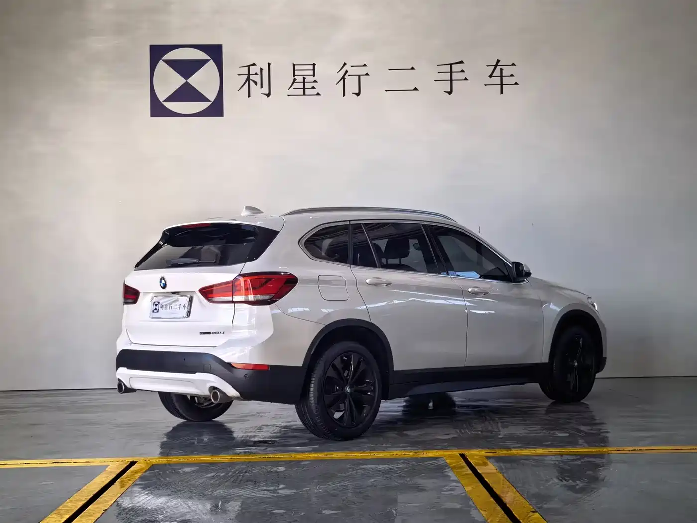 BMW X1 2021 sDrive20Li Fashion фото 9
