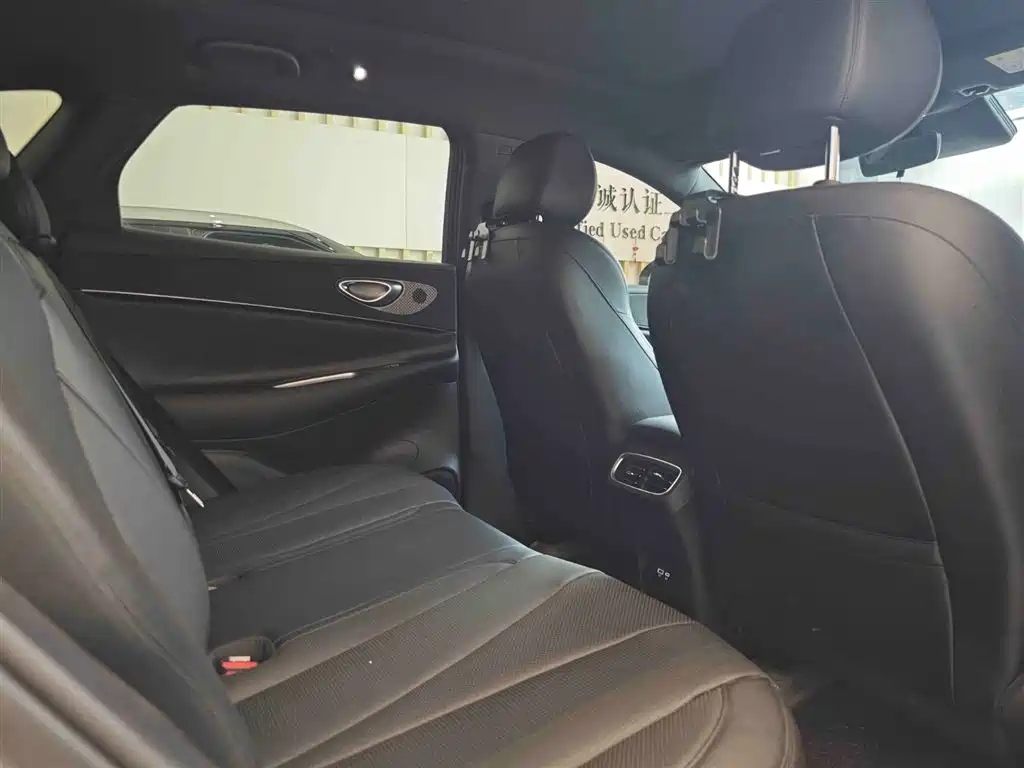BYD Sealion 06 New Energy 2025 DM-i 170 Pilot Pro Edition фото 9