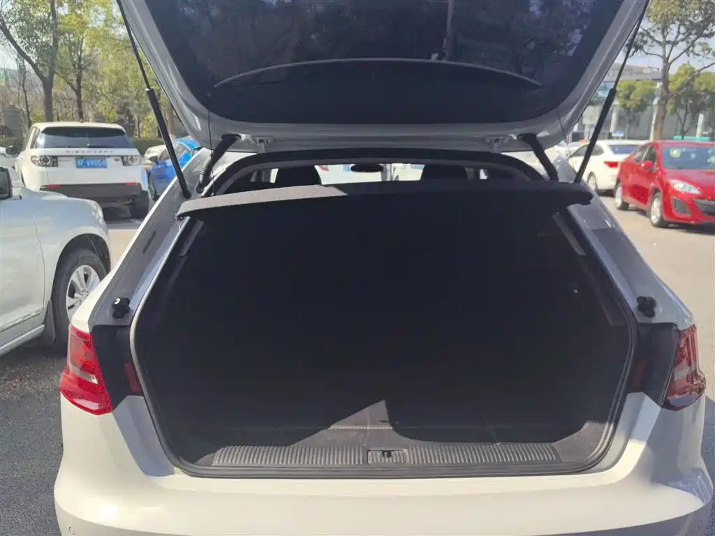 Audi A3 2014 Sportback 35 TFSI Automatic Progressive фото 10