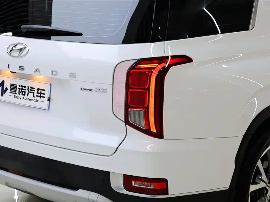 Hyundai Palisade 2021 3.5L Automatic 4WD GLS фото 14
