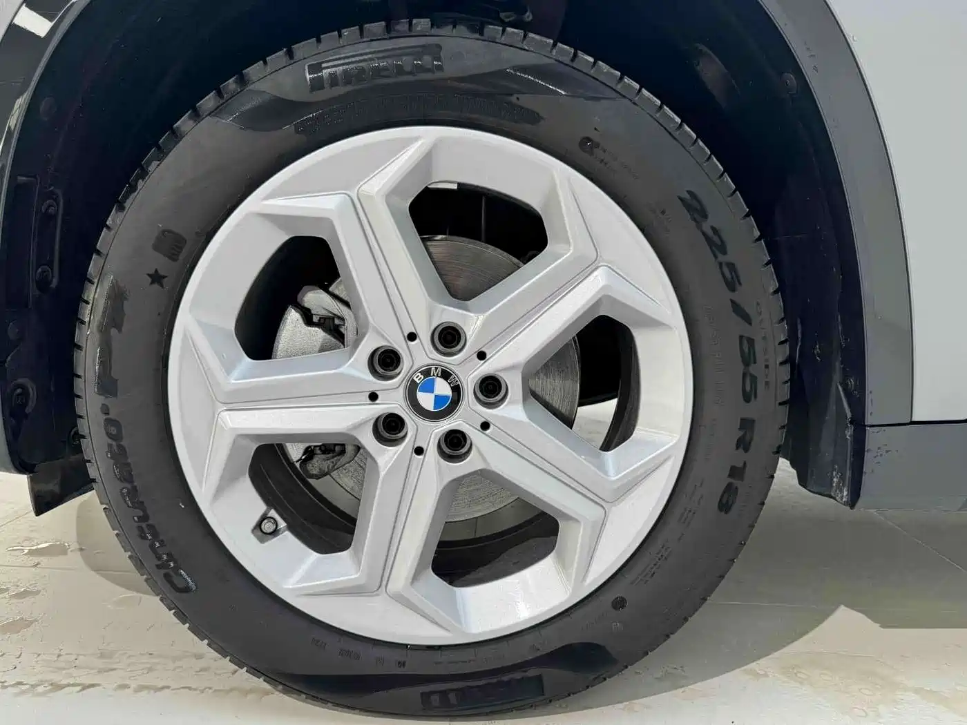 BMW X1 2023 sDrive20Li X Design Package фото 7