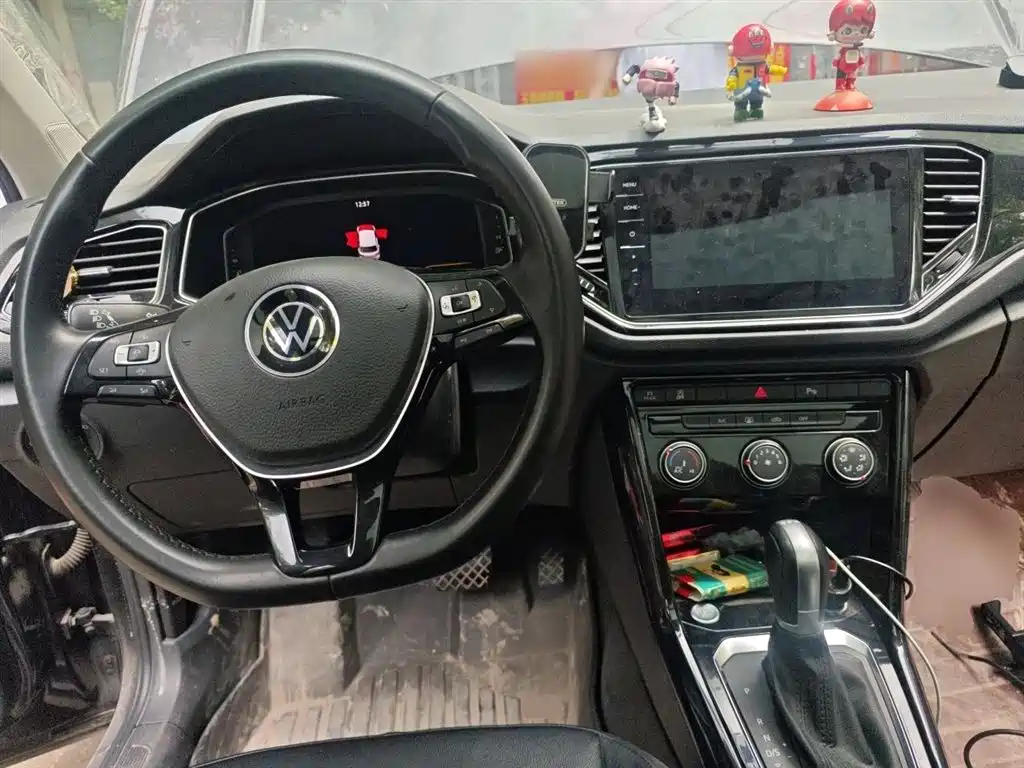 Volkswagen T-ROC 2022 280TSI DSG 2WD Comfort PLUS фото 5