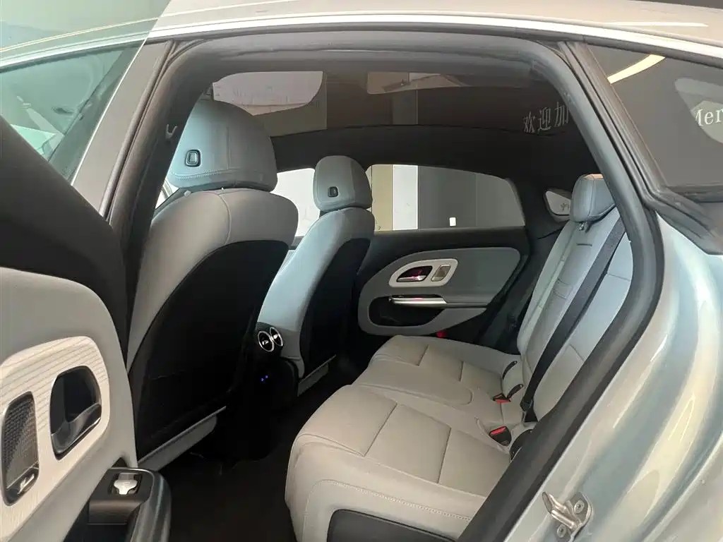Mercedes-Benz CLA New Energy 2025 300L Dynamic Version фото 6