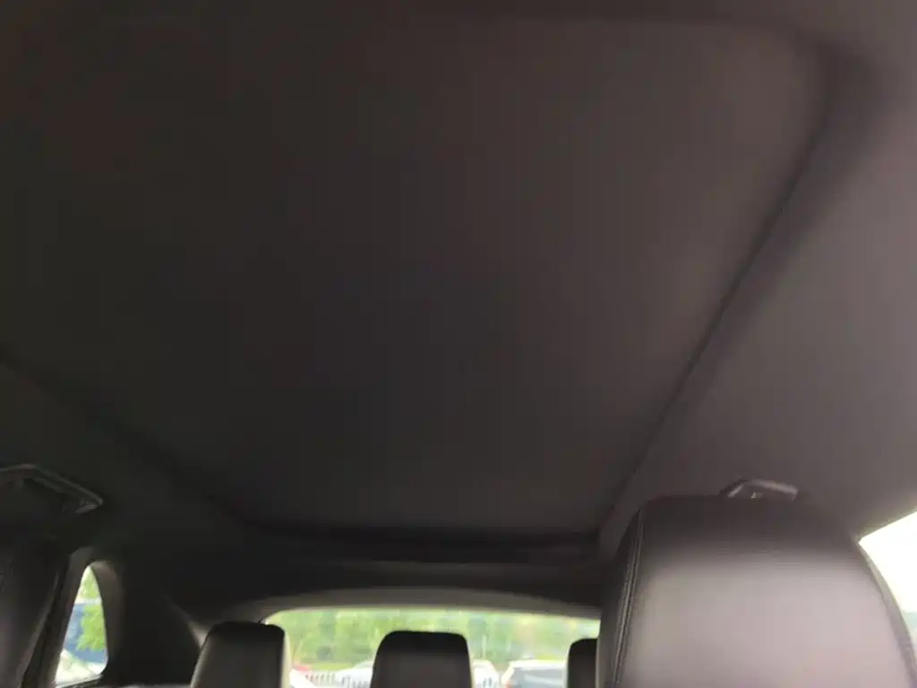 Фото 18 - Lincoln MKC