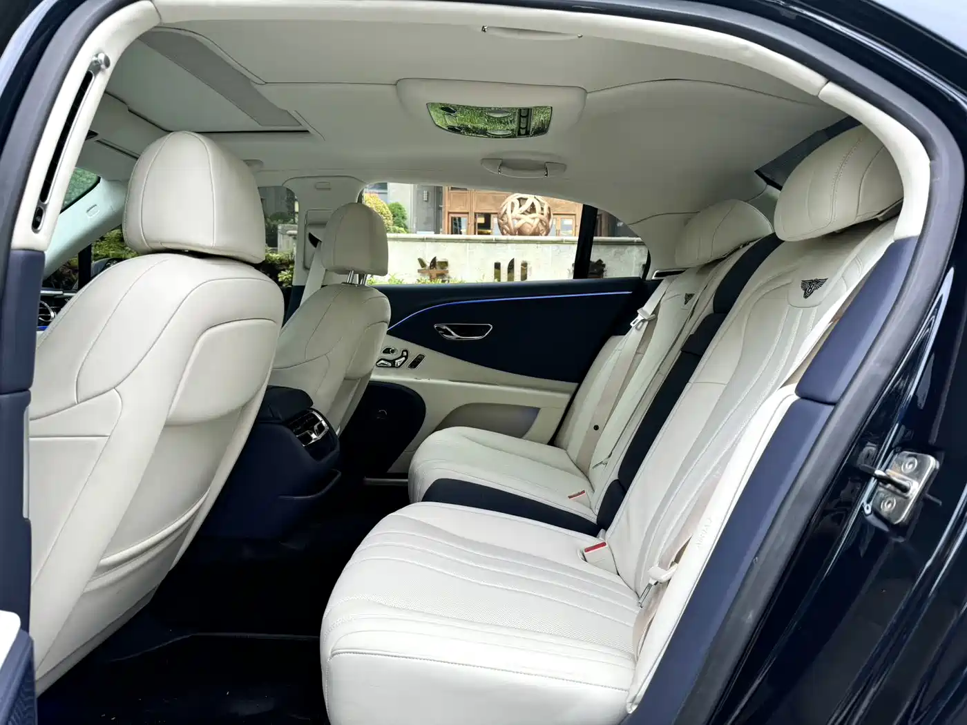 Bentley Flying Spur 2011 2010 6.0T 5-seater Version