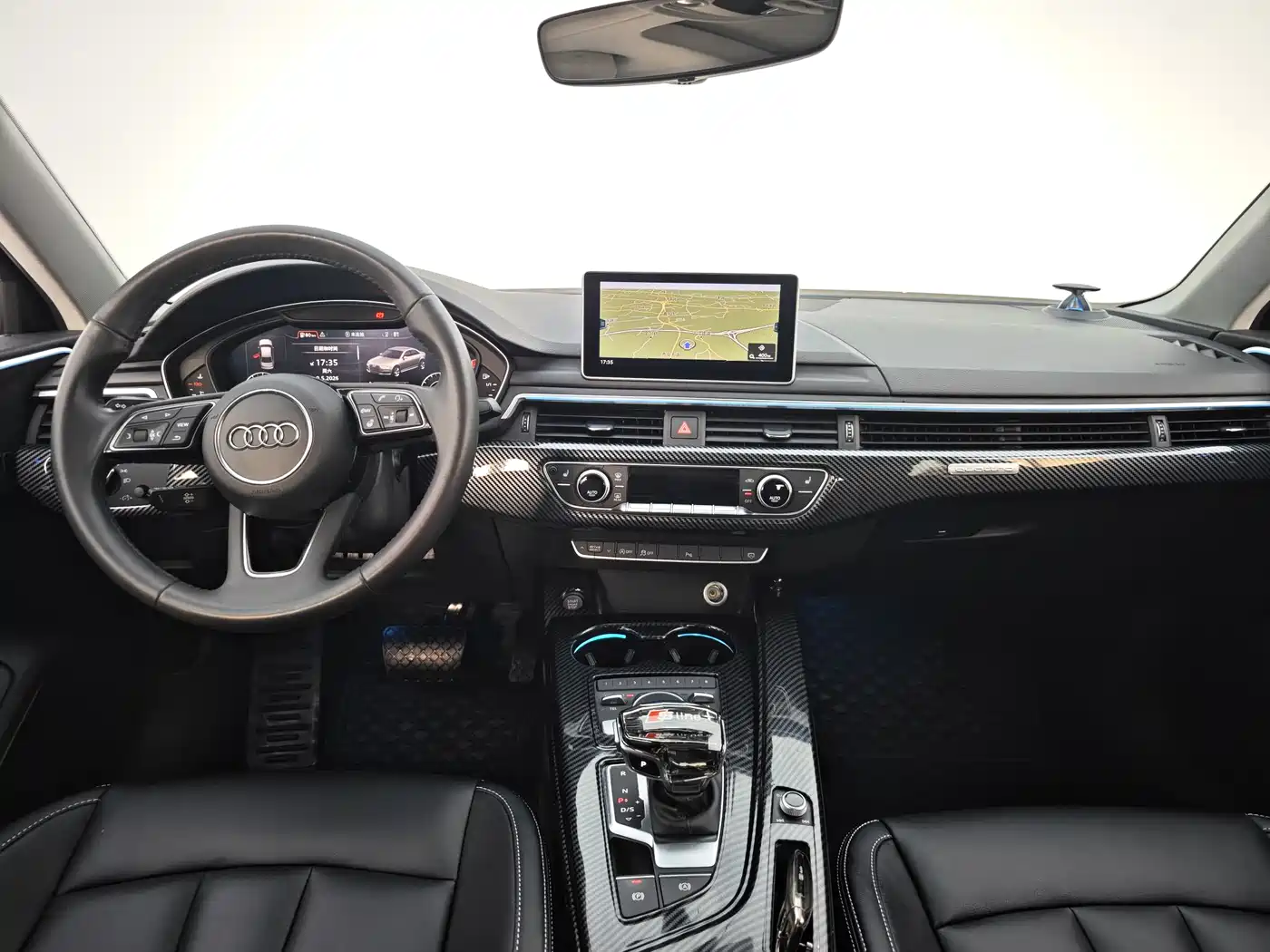 Photo 20 - Audi A4L