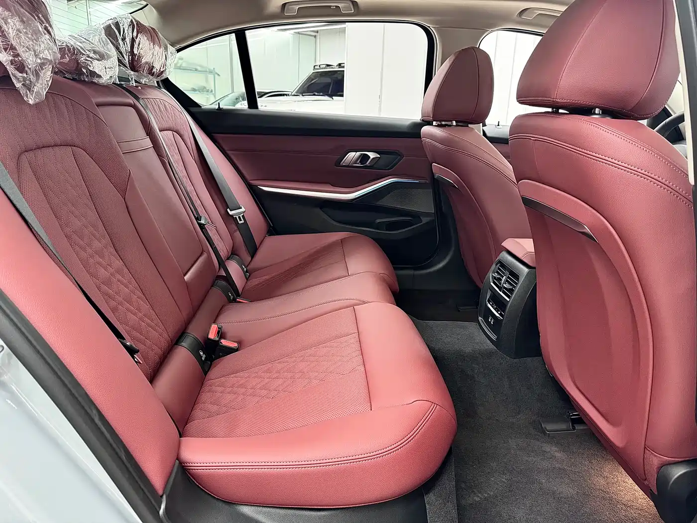 BMW i3 2026 eDrive 35 L фото 13