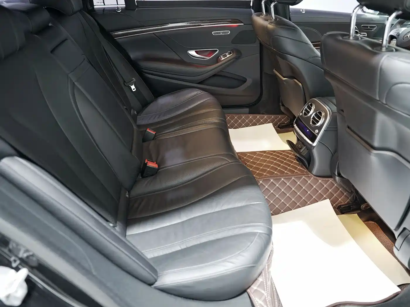 Mercedes-Benz S-Class 2014 S 320 L Business фото 18