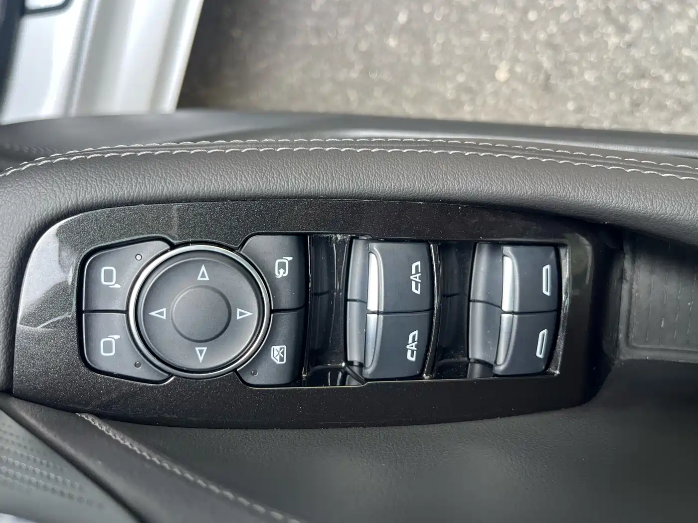 Cadillac CT5 2024 28T Luxury Model Pro фото 19