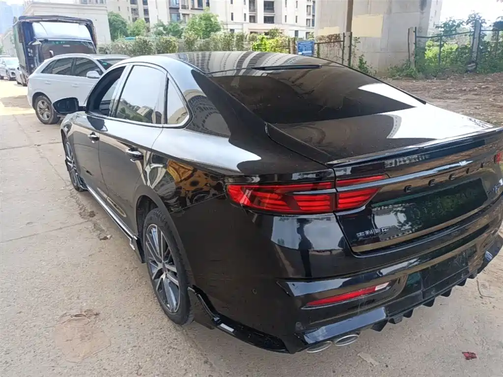 Фото 5 - Geely Preface