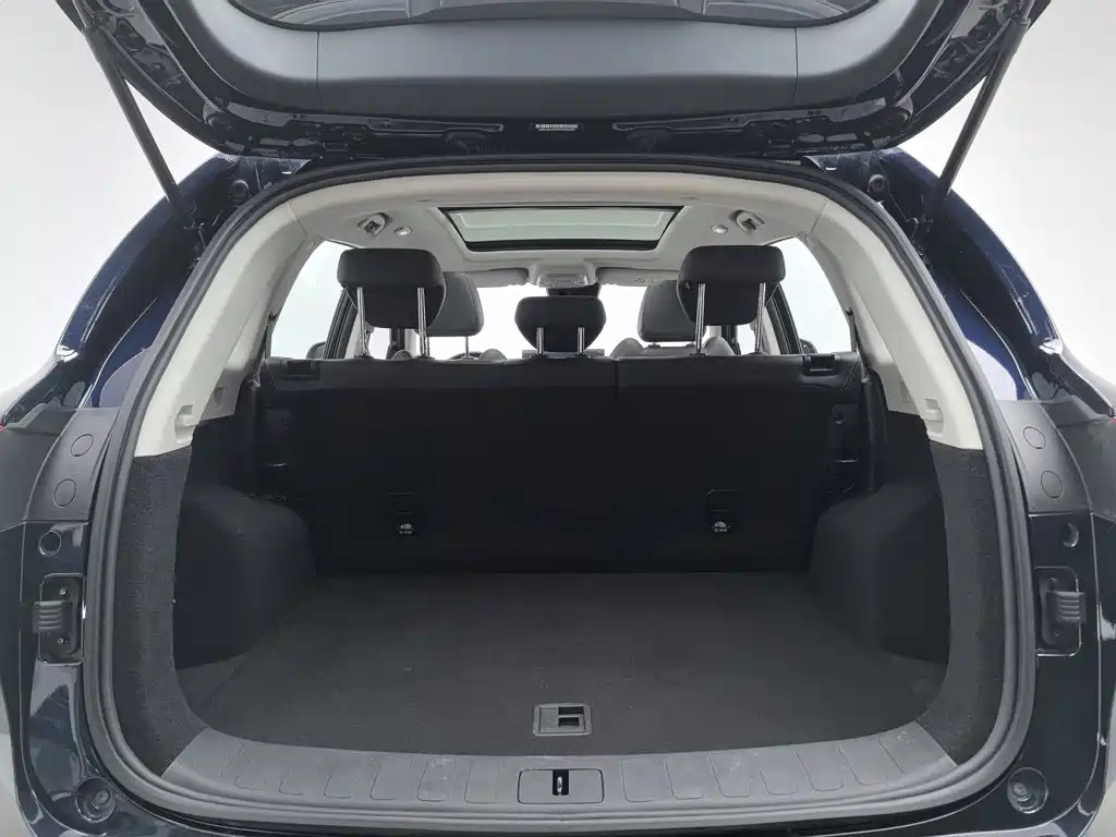 Skyworth Auto Skyworth HT-i 2026 2024 1.5L PHEV 115KM Smart Dragon Edition