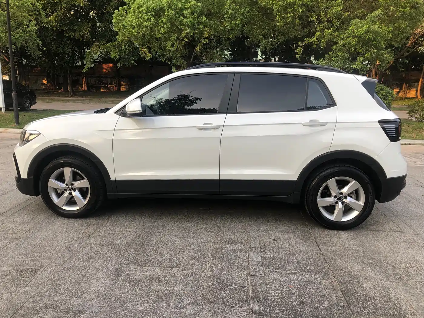VOLKSWAGEN TU KAI