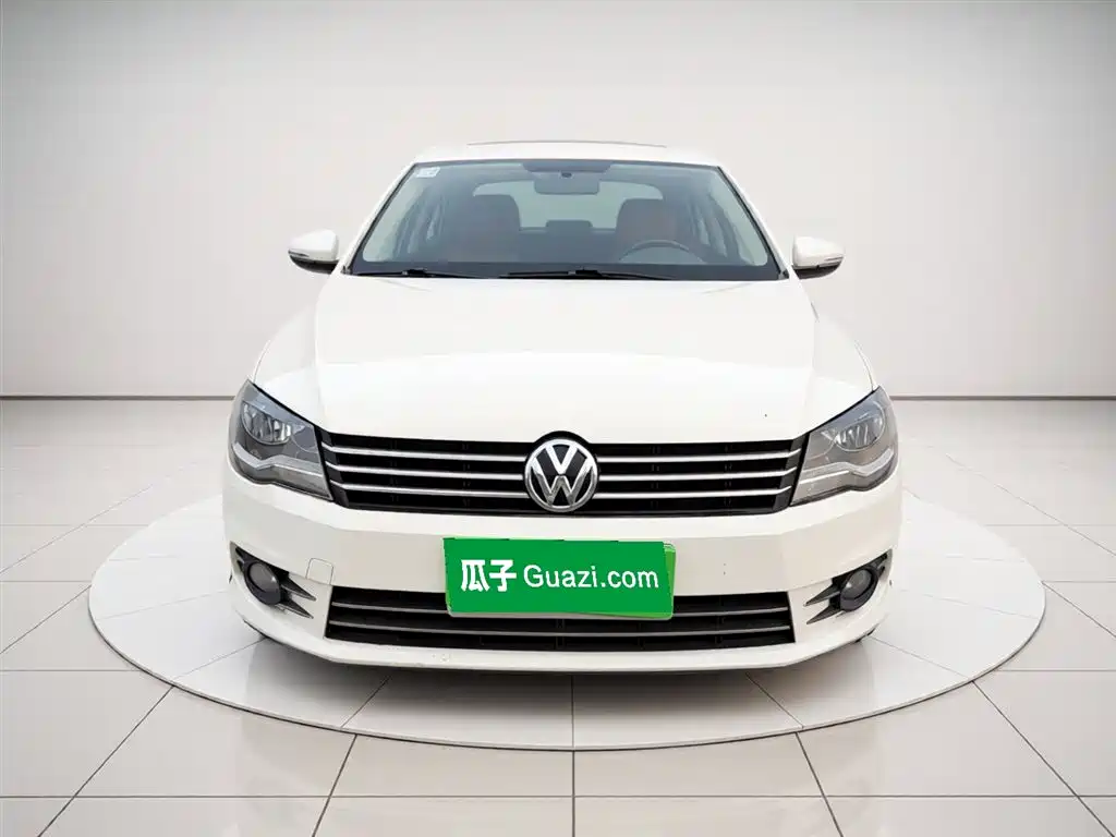 Volkswagen Bora 2015 Quality Edition 1.6L Manual Fashion фото 2