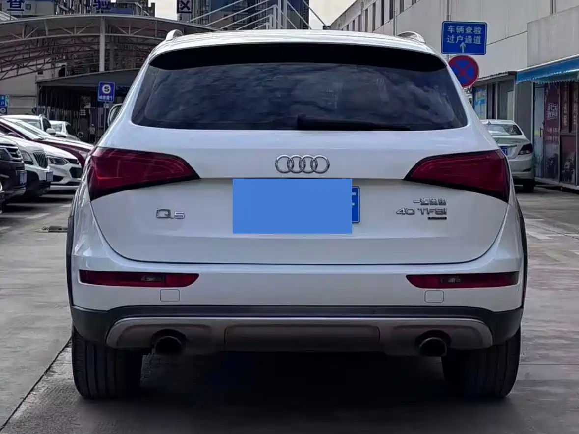Audi Q5 2017 Plus 40 TFSI Technology фото 8