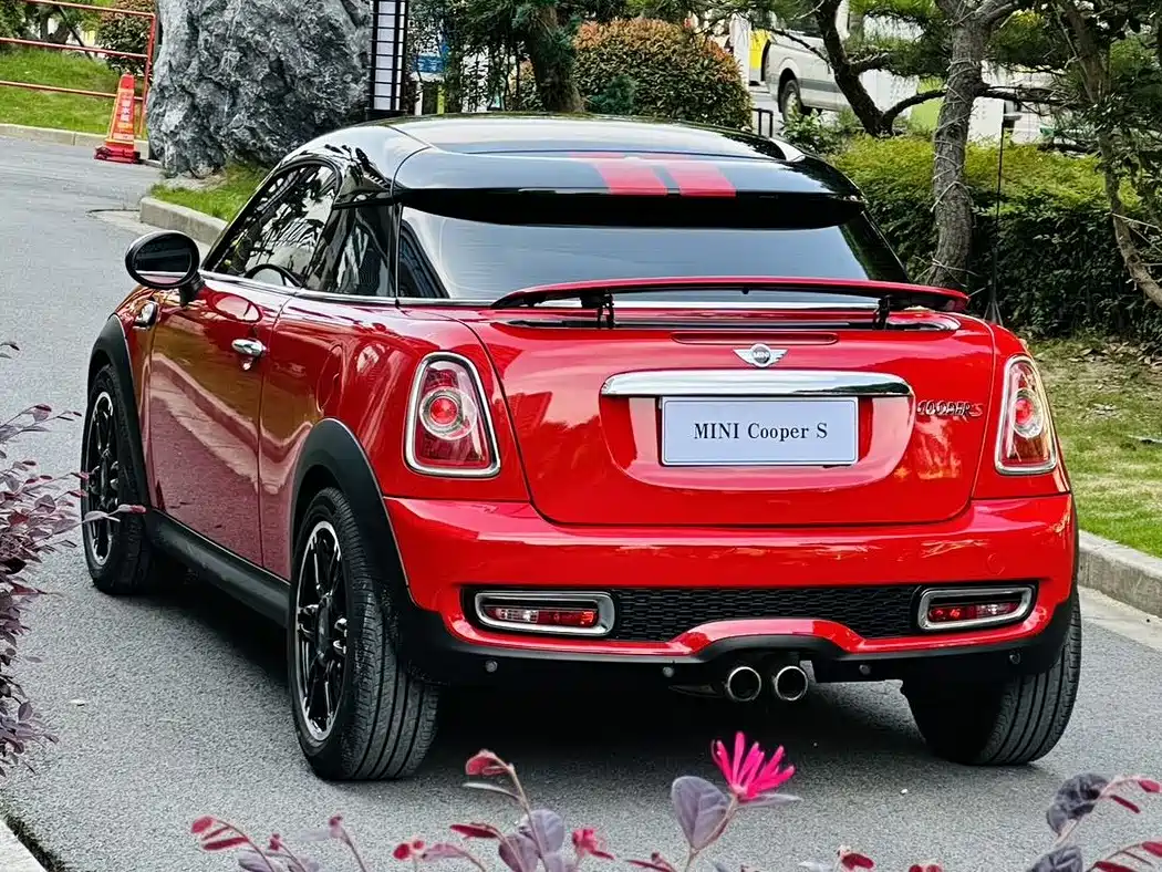 MINI COUPE 2012 1.6T COOPER S фото 4