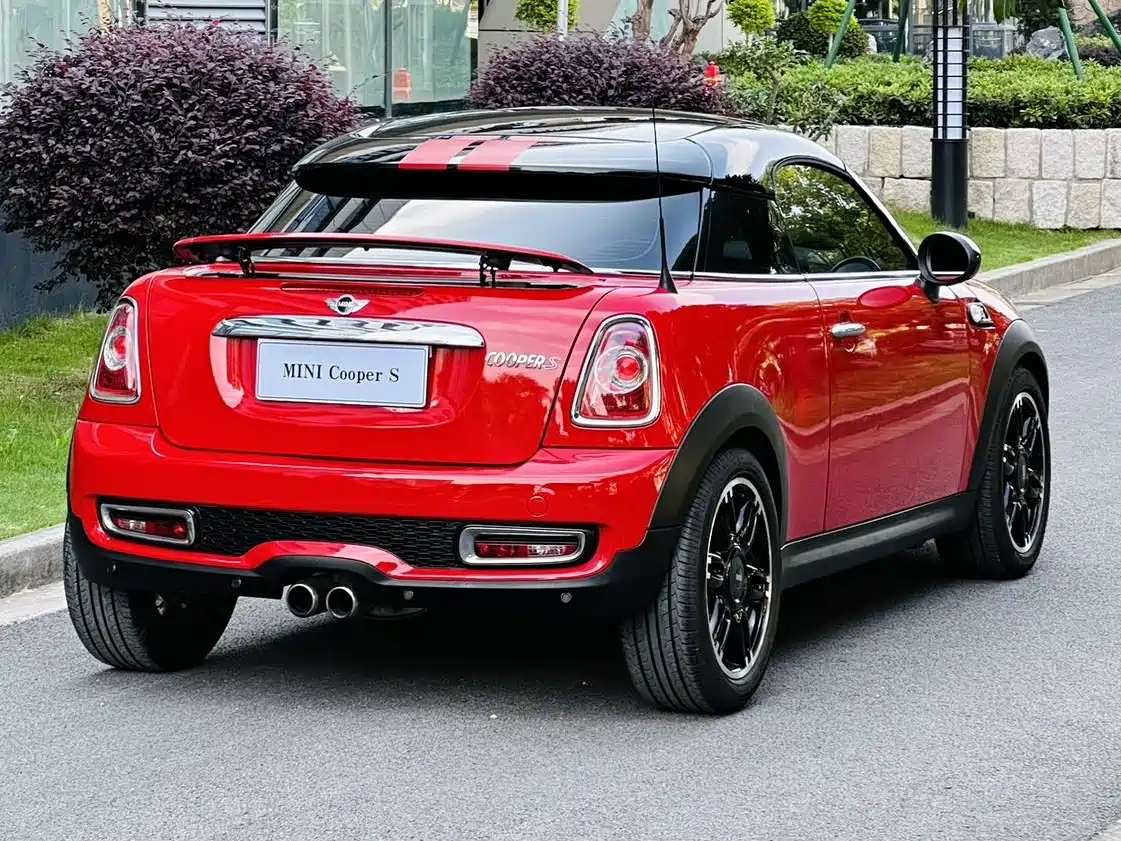 MINI COUPE 2012 1.6T COOPER S фото 6