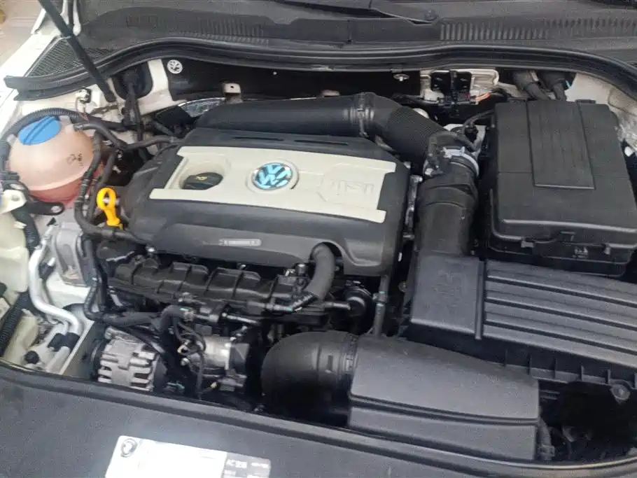 Volkswagen FAW-Volkswagen CC 2015 2.0TSI Luxury фото 10