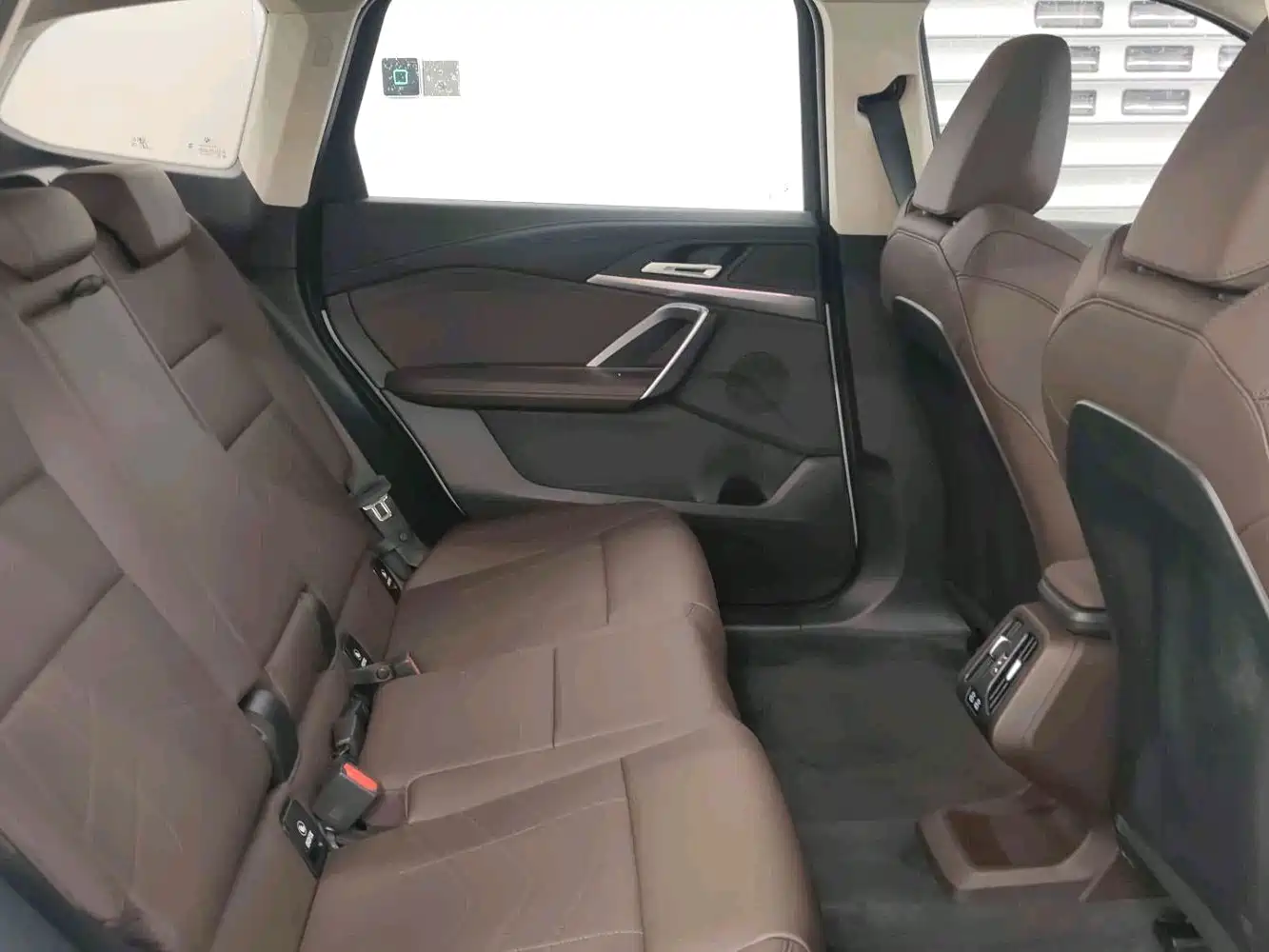 BMW iX1 2023 eDrive25L M Sport Package фото 11
